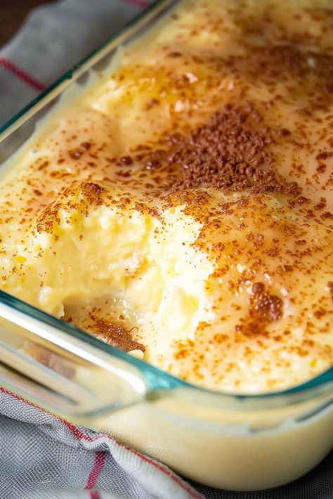 Amish Date Pudding, Amish Custard, Amish Baked Custard, Indian Pudding, Date Pudding, Baked Custard, Comfort Desserts, Custard Desserts, Easy Treat