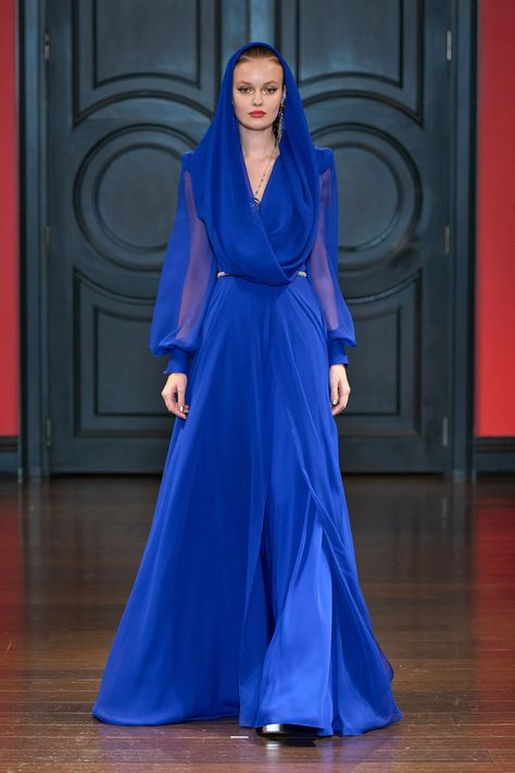 Summer 2024 Fashion, Runway Gowns, Naeem Khan, Spring Fashion Trends, Spring Summer 2024, 2024 Fashion, Fantasy Fashion, Spring 2024, Look Chic