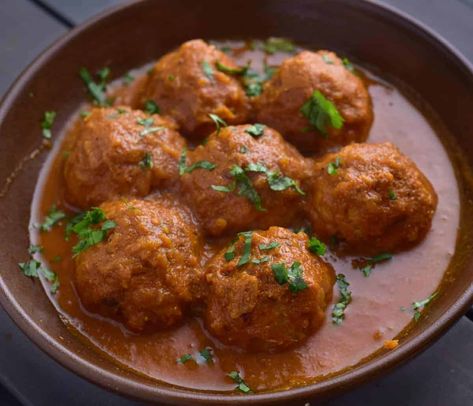 Kofta Recipe Vegetarian, Veg Kofta Recipe, Indian Main Course, Party Main Course, Lauki Kofta, Recipes Airfryer, Air Fry Oven, Fry Bake, Kofta Recipe