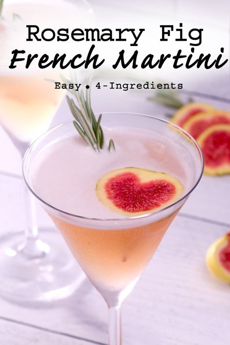 A sweet variation on a classic cocktial. This refreshing fig French martini includes the flavors of black raspberry, pineapple, and fig. Yum! #Frenchmartini #figvodkamartini #cocktailrecipe Fig Martini, Fig Martini Recipes, Fruity Martini Recipes, Fig Vodka Cocktail, Fig Gin Cocktail, Fruity Martini, Fig Infused Vodka Cocktails, Sangria Drink, French Martini