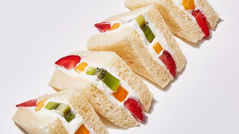 A Fruit Sando Is a Dessert Sandwich Filled with Joy and Whipped Cream Japanese Fruit Sandwich Recipe, Japanese Sandwich, Japanese Fruit, Whipped Cream Desserts, Dessert Sandwich, Japanese Milk Bread, Fruit Sandwich, Milk Bread, Fruit Preserves