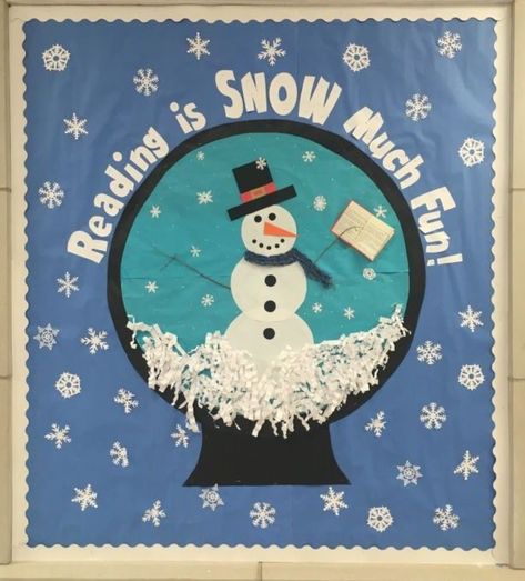 Winter Reading Bulletin Board Ideas, Snow Library, Christmas Library Bulletin Boards, Snowman Bulletin Board, Class Door Decorations, Christmas Library, December Bulletin Boards, Reading Bulletin Boards, Snowflake Snowman