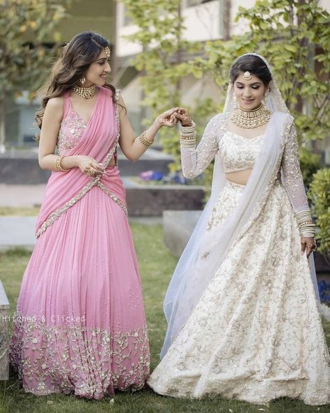 Lehengas For Bride Sister, Trendiest Outfits, India Wedding Dress, Sister Wedding Dress, Traditional Poses, Bridesmaid Dresses Indian, Brides Sister, Sister Of The Bride, Outfit Indian