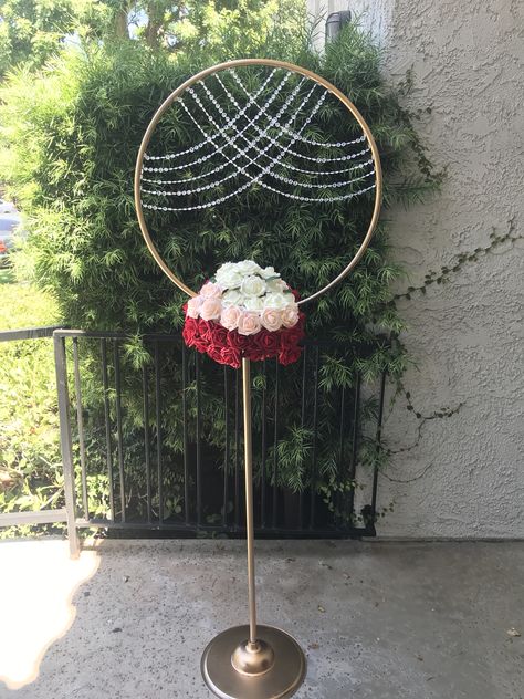 Elegant wedding decorations using Dollar Tree products Dollar Tree Wedding Decorations, Elegant Wedding Decorations, Tree Wedding Decorations, Wedding Walkway, Dollar Tree Wedding, Dollar Tree Store, Wedding Decor Elegant, Floral Foam, Hula Hoop