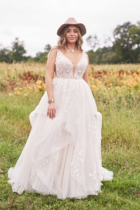 Lillian West - Style 66201PS: Plus Size Ball Gown with Ruffle Skirt and 3D Chiffon Appliqués Wedding Dresses For Curvy Brides, Lillian West Bridal, Lillian West Wedding Dress, Whimsical Wedding Gown, Plus Size Ball Gown, Boho Princess, Plus Size Brides, Plus Size Wedding Dresses, Lillian West