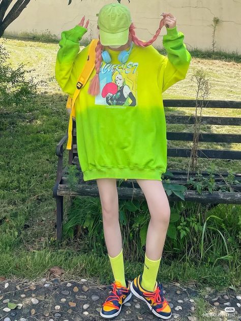 Yellow Kidcore Outfit, Spring Harajuku Hoodie For Streetwear, Green Harajuku Streetwear Tops, Yellow Harajuku Outfit, Harajuku Rainbow, Kidcore Outfit, Kidcore Sweatshirts & Hoodies, Baggy Fashion, Punk Street Style