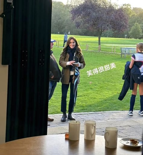 George Football, Kate Middleton Family, Middleton Family, Kate And Meghan, School Break, Royal Family News, Catherine Middleton, Kate Middleton Style, Rare Pictures