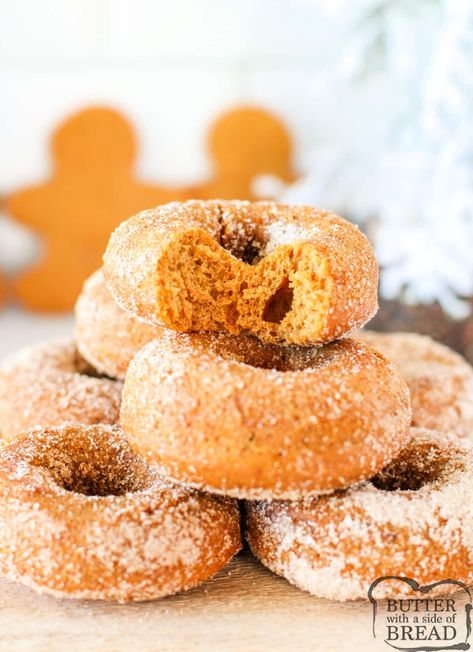 Baked Gingerbread Donuts made from scratch with lots of spices before being coated in cinnamon and sugar. Perfect for the holiday season! Christmas Donuts Baked, Spice Donuts Baked, Fall Donut Recipes, Gingerbread Donuts Baked, Italian Cream Soda Recipe, Donut Delight, Mini Donut Recipes, Candy Cookies Recipes, Gingerbread Donuts