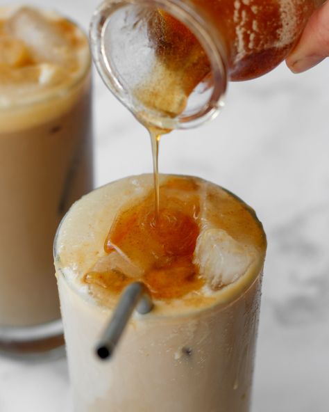 Browned Butter Iced Coffee - Donia Farms Brown Butter Coffee, Coffee Drinks Recipes, Butter Coffee Recipe, Espresso Recipes, Iced Coffee Recipe, Creamer Recipe, Iced Coffee Drinks, Butter Coffee, Homemade Syrup