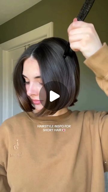 Short Hair Tutorials How To Style Bob, Short Hair Hacks Videos, Short Hairstyles Tutorial Videos, Bob Hairstyles Videos, How To Style A Short Bob Tutorials, Interview Hairstyles Short, Bob Hairstyle Tutorial, Curling A Short Bob Tutorials, Short Hair Tutorials Videos