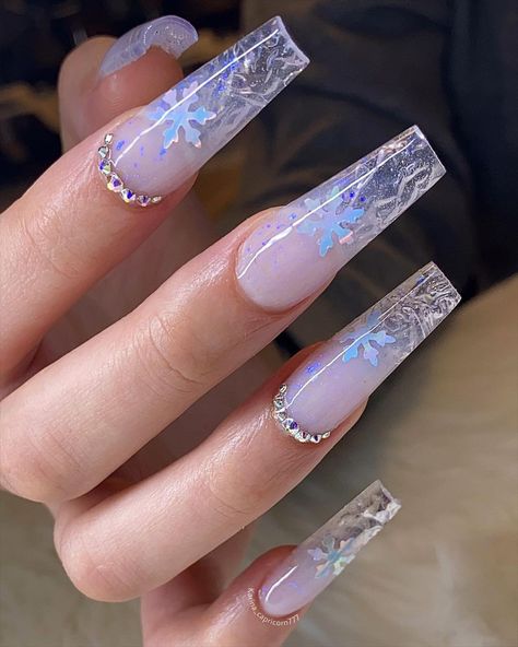 𝐂𝐀𝐏𝐑𝐈𝐂𝐎𝐑𝐍 NAILS on Instagram: “CAPTION THESE……. 💬🤔🥰 @valentinobeautypure 🧊❄️ #naildesigns #nailart #nailpromagazine #love #winter #ootd #nailsoftheday #nailswag #ice” Capricorn Nail Ideas, Clear Tip Nails Designs, Clear Christmas Nails, Ice Gel Nails, Capricorn Nails Designs, Ice Nails Designs, Ice Queen Nails, Capricorn Nails, Ice Nails