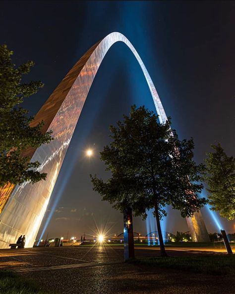 Saint Louis Events on Instagram: “Shine bright 💎/ 📸: @timk_stl / #stlouis #stl #saintlouis”