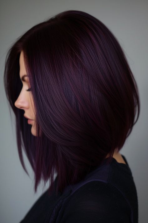 Dark Purple Highlights, Midnight Purple, Dark Purple Hair, Hair Color Purple, Haircut And Color, Penteado Cabelo Curto, Hair Color And Cut, Trendy Hair, Thinning Hair