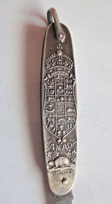 Vintage Sterling Silver Folding Knife Early Canada Crest Rare Antique Knife  #HBokerCosImprovedCutlery Antique Knife, Classic Lifestyle, Vintage Factory, Revolution Makeup, Vintage Meets Modern, Knives For Sale, Canada Eh, Vintage Lifestyle, Retro Glam