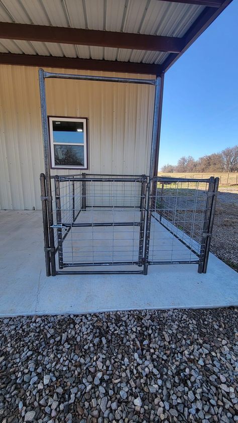 Pig Wash Rack, Dream Ranch, Farmhouse Life, Ranch Ideas, Dream Horse, Pig Farming, Barn Plans, Barn Ideas, Veterinary Clinic