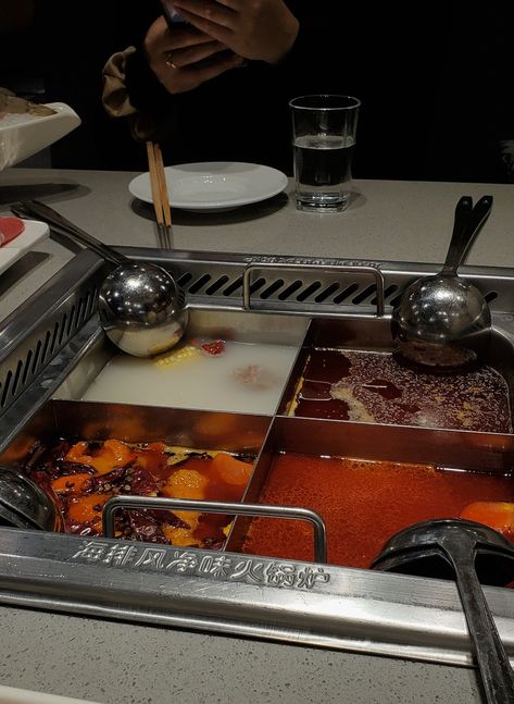 Hot Pot Aesthetic, Chinese Hot Pot, Hotpot Restaurant, Hot Pot Restaurant, Food Aesthetics, Winter Bucket List, Chinese Chicken, Food Pics, Orange Aesthetic