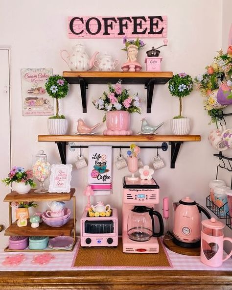 All posts • Instagram Girly Coffee Bar, Pink Coffee Bar Ideas, Pink Coffee Bar, Coffee Bar Aesthetic, Coffee/wine Bar, Coffee Bar Ideas, Drink Bar, Deco Studio, Pink Coffee