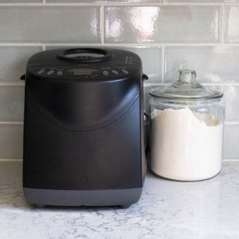 Hamilton Beach Bread Maker Review Hamilton Beach Bread Maker Recipes, Hamilton Beach Bread Machine Recipes, Bread Machine Reviews, Beach Bread, Peanut Blossoms, Bread Machine Recipe, Bread Maker Recipes, How To Make Dough, Bread Makers