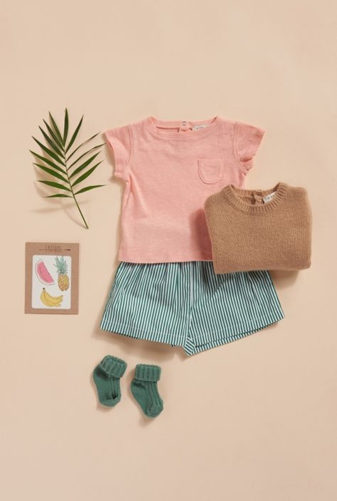 Flat Lay Photography Fashion, Flatlay Fashion, Children's Clothing Brand, Easy Photography Ideas, Toddler Summer, Baby Garments, Flatlay Styling, Fashionable Baby Clothes, Clothing Photography