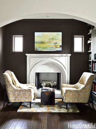 Positioning of chairs Small Room Paint, Good Living Room Colors, Brown Living Room Decor, Best Interior Paint, Living Room Color Schemes, Room Color Schemes, Brown Living Room, Interior Paint Colors, Room Pictures