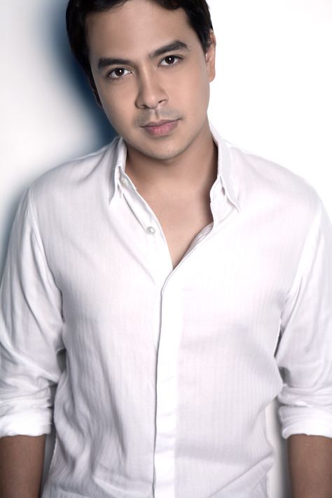 John Lloyd Cruz John Lloyd Cruz, Half Filipino, Star Magic, Tv Host, Favorite Actors, Soap Opera, Then And Now, Famous People, Movies And Tv Shows