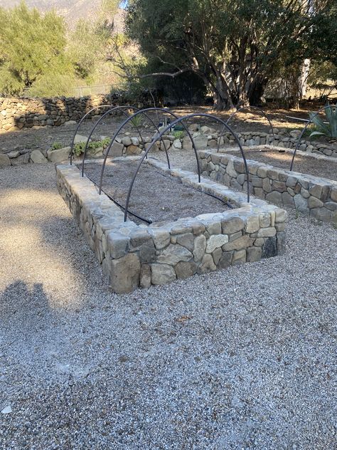 Stone Vegetable Garden Beds, Diy Stone Garden Bed, Rock Raised Beds, Raised Stone Garden Beds, Stone Raised Garden Beds, Stone Planter Boxes, Stone Garden Beds, Stone Landscaping Ideas, Stone Raised Beds