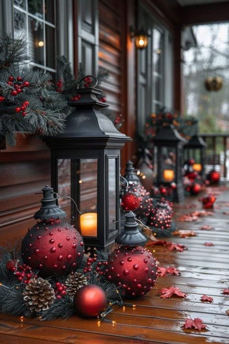 Christmas Front Porch Decorating Ideas, Christmas Exterior, Christmas Porches, Christmas Lantern Ideas, Front Porch Decorating Ideas, Christmas Coffee Table Decor, Pinterest Pictures, Outside Christmas Decorations, Winter Arrangements