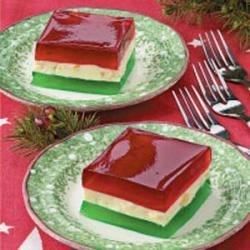 Jello Ribbon Salad Christmas, Christmas Layered Jello, Christmas Jello Salad Recipes, Old Fashioned Jello Salad Recipes, Ribbon Salad Jello Recipe, Christmas Jello Salad, Ribbon Jello, Flag Jello, Holiday Jello