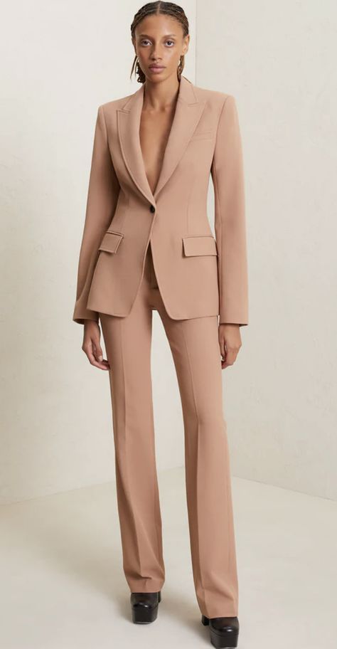 Beige Suits Women, Lady Suits, Woman In Suit, Ladies Suit, Beige Suits, Womens Suits Business, Fashion Tops Blouse, Women Business, Jackets Women