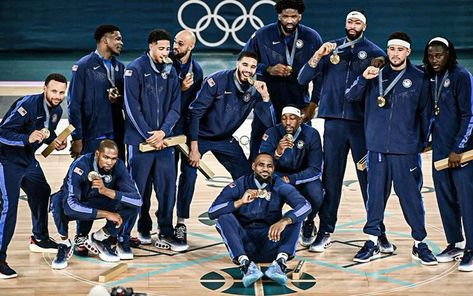 Hard Photos, Team Usa Basketball, Olympic Basketball, Wardell Stephen Curry, Nba Art, Girly Movies, The Last Dance, Usa Basketball, Nba Pictures