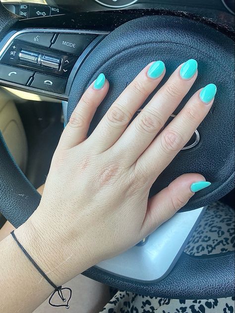 summer short round nails Colorful Round Nails, Nails Dip Summer, Short Round Gel Nails Summer, Short Round Summer Nails, Short Round Acrylic Nails Summer, Round Dip Nails, Short Round Nails Summer, Round Summer Nails, Round Nails Summer