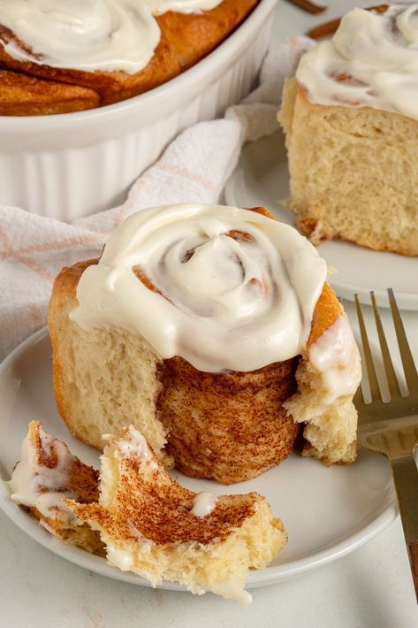 Overnight Small Batch Cinnamon Rolls- The Schmidty Wife Cinnamon Rolls Small Batch, Small Batch Cinnamon Rolls, Overnight Cinnamon Rolls, Cozy Breakfast, 30 Minute Dinners, Cinnamon Rolls Homemade, Cinnamon Rolls Recipe, Breakfast Foods, Cinnamon Sugar