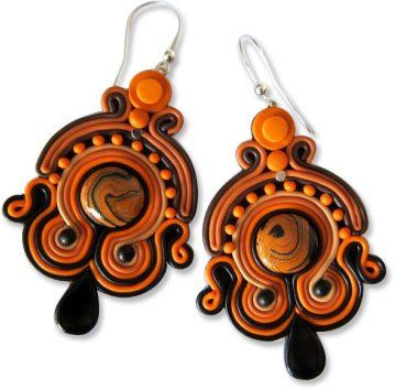 Magdalene soutache Sophisticated Halloween, Crea Fimo, Polymer Art, Halloween Clay, Polymer Earrings, Precious Metal Clay, Soutache Earrings, Soutache Jewelry, Polymer Jewelry