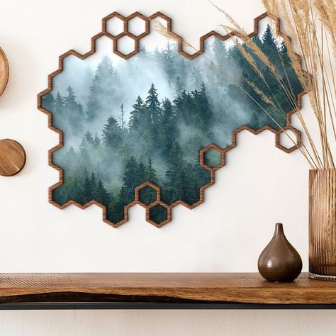 Etsy Wood Woodworking, Black Art Home Decor, Bee Interior Design, Handmade Wood Crafts Ideas, Creative Wall Covering Ideas, Wooden Painting Ideas Wall Art, Livingroom Color Ideas, Unique Room Decor Ideas, Greenery Wall Bedroom