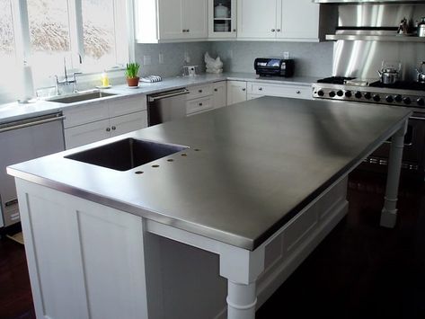 Stainless Countertops, Metal Countertops, Stainless Steel Kitchen Island, Stainless Steel Island, Kitchen Island Tops, Steel Counter, Replacing Kitchen Countertops, Kitchen Countertop Materials, Ideas For Kitchen