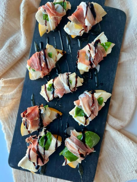 Pear and Prosciutto Wrap Ups Procuitto Pear Appetizer, Pear And Prosciutto Crostini, Pear Recipes Appetizer, Prosciutto Pear Appetizer, Pear Brie Prosciutto Appetizer, Pear Snack Ideas, Proscuitto Brie Appetizers, Pear And Prosciutto Appetizers, Pear Prosciutto Appetizer