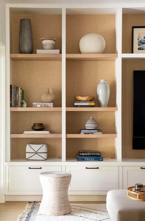 A Mediterranean revival house gets a beautiful makeover in Mill Valley Modern Built In Shelves, Cabinetry Living Room, Cleaning White Walls, Mill Valley California, Mediterranean Revival, Wood Bookshelves, Mill Valley, Bookshelf Design, Modern Bungalow