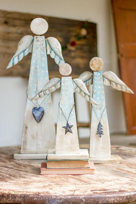 Board: Angels | Angelology #angels #guaridanangels #angelsamongus #angelsguidance #angelsuniverse Wood Angels, Wooden Angels, Holiday Angel, Wood Angel, Wooden Angel, Rustic Holiday Decor, White Deer, Angel Crafts, Navidad Diy