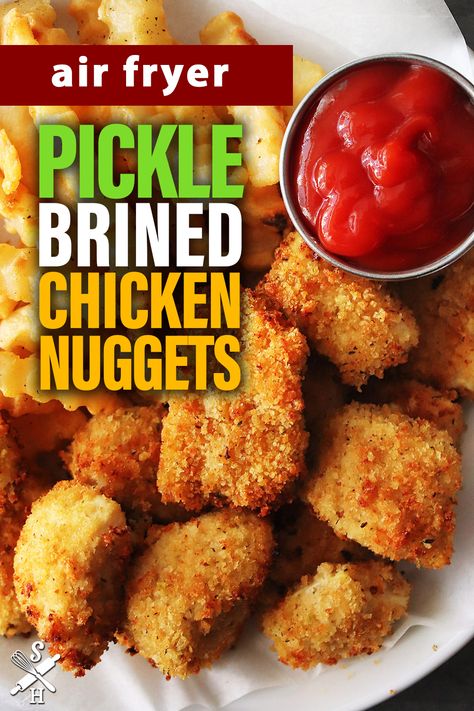 This is a recipe for air fryer pickle-brined chicken nuggets that are marinated in dill pickle juice then coated in breadcrumbs and air fried until crispy golden brown. Air Fryer Chicken Nuggets, Brined Chicken, Football Recipes, Fried Chicken Nuggets, Homemade Chicken Nuggets, Brine Chicken, Air Fryer Fish, Chicken Nugget Recipes, Nuggets Recipe