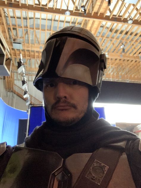 Pedro Pascal he/him on Twitter: "Category is: helmet head realness. #Maythe4thBeWithYou… " John Bernthal, Don Pedro, Star Wars Cast, Oscar Isaac, Alexander Skarsgard, Star Wars Pictures, Poses References, Star Wars Rebels, Pedro Pascal