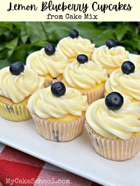 My Cake School, Lemon Blueberry Cupcakes, Cake Mix Cupcakes, Blueberry Cupcakes, Lemon Cream Cheese Frosting, Mango Cheesecake, Blueberry Lemon Cake, Lemon Cake Mixes, Blueberry Desserts