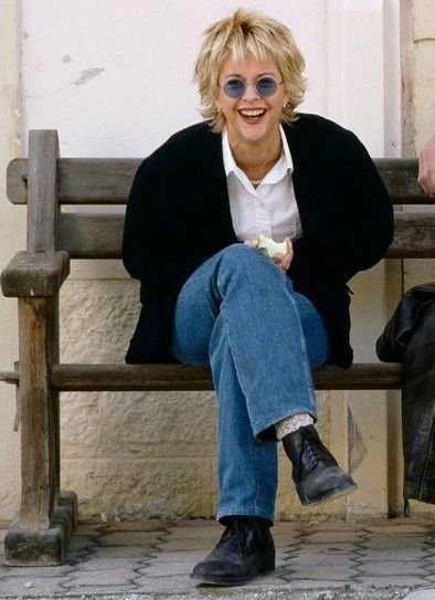 Meg Ryan French Kiss, Meg Ryan Hairstyles, Kiss Outfits, Timeless Looks, 90s Fashion Women, Haircuts For Women Over 50, Celebrity Style Icons, Gorgeous Hairstyles, Hairstyles And Haircuts