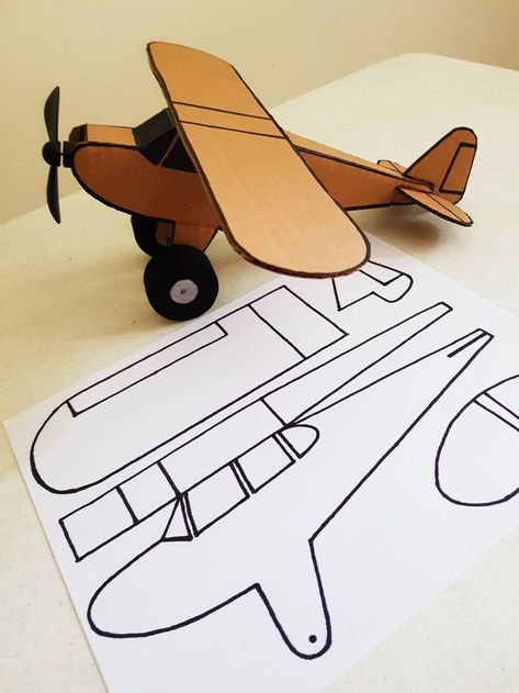 Paper Crafts Wall Hanging, Cardboard Airplane, Hanging Crafts, Airplane Crafts, Wooden Plane, Wood Toys Plans, Cardboard Toys, Wooden Toys Plans, Pola Kartu