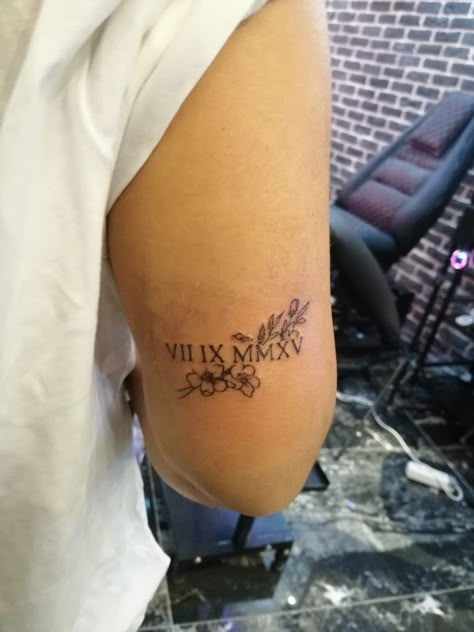 Birthday Date Tattoos, Flower Rib Tattoo, Jasmine Flower Tattoo, Basic Tattoos, Birthday Tattoo, Date Tattoos, Mom Tattoo Designs, Jasmine Flowers, Flower Tattoo Arm