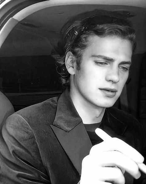 hayden christensen Anakin Vader, Anakin And Padme, Oki Doki, Star Wars Anakin, Aaron Warner, Hayden Christensen, Anakin Skywalker, Post Malone, Pretty Men