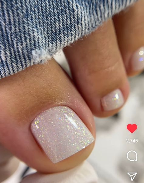 Nude Pedicure Ideas, Christmas Pedicure Ideas Toes, Manicure Pies, Nails Jewelry, Ideas Uñas, Bridesmaids Nails, Pedicure Designs Toenails, Western Nails, Pedicure Ideas