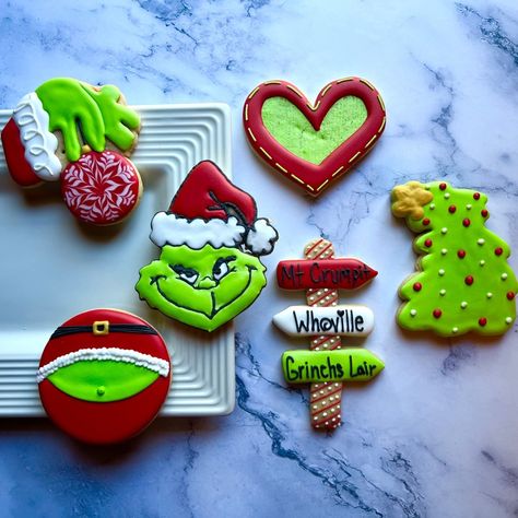 🍪🎄 Get Ready for Sweet Holiday Fun! 🎄🍪 The holidays are here, and so are my festive cookie classes! Whether you want to cozy up with Santa-themed cookies, embrace the Grinchy mischief, or dive into a gingerbread wonderland, I’ve got the perfect class for you! 🎃 Pumpkins Galore – November 16th at 11:00 AM and November 21st @ 6:00 🌾 Harvest of Gratitude – Nov 23 @ 11:00 AM 🛍️ Shop 'Til You Drop – Nov 29 @ 1:00 PM 🎅 Cookies with the Claus – December 1st @ 2:00 🎄 Christmas Traditions – Decembe... Gingerbread Wonderland, Cookie Kits, Cookie Decorating Kit, Whoville Christmas, Themed Cookies, Festive Cookies, Baked Cookies, Cookie Kit, Diy Cookie