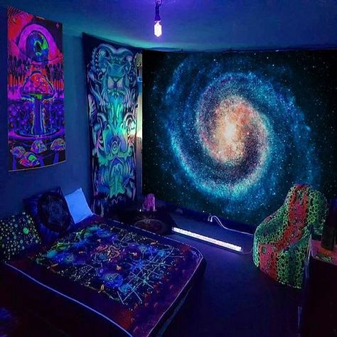 Mural For Living Room, Trippy Room, Wall Art Mural, Trippy Room Decor, Blacklight Tapestry, Party Neon, Adidas Design, Hippie Tapestry, Indie Room Decor