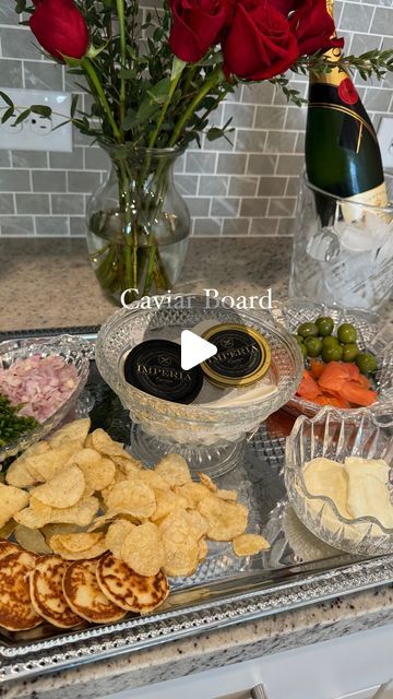 Nicole on Instagram: "Your sign to finally make the caviar board  ft. @imperiacaviar  50g Limited Edition Amur Caviar & 50g Royal Ossetra  Caviar and Champagne Cheers 🥂 #caviar #caviarboard" Caviar On Toast, Champagne And Caviar Party, Caviar Charcuterie Board, Caviar Platter, Caviar Serving Ideas, Caviar Board, Caviar Party, Caviar Champagne, How To Serve Caviar