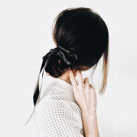 p i n t e r e s t || sarahesilvester A Ponytail, Bob Hair, Penteado Cabelo Curto, Girl Short Hair, Good Hair Day, Pretty Hair, Hair Envy, Creative Entrepreneurs, Creative Community